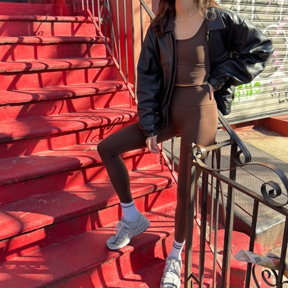 VEHLA Chocolate Brown Activewear Set - Picture 1 of 5